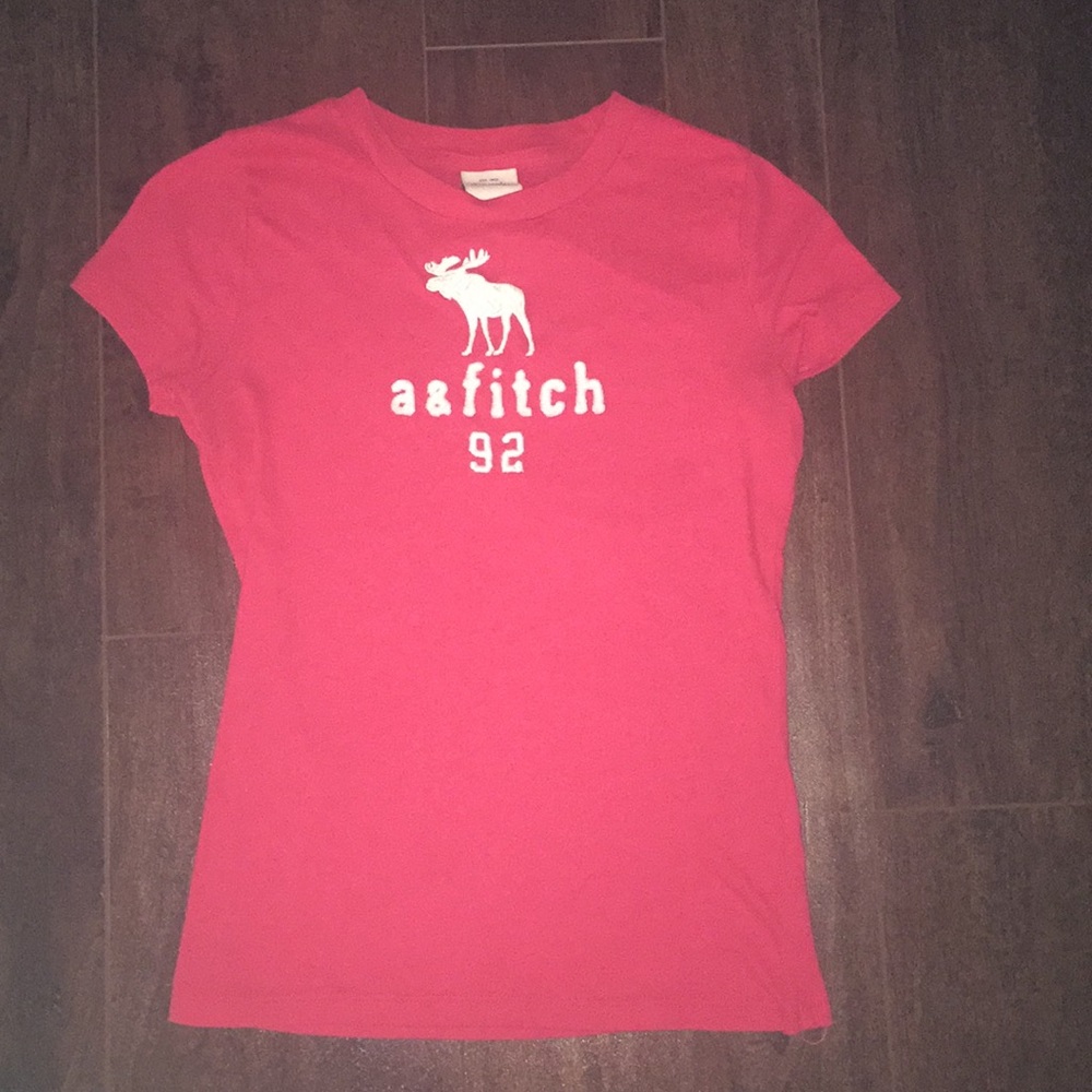 Abercrombie and Fitch tee